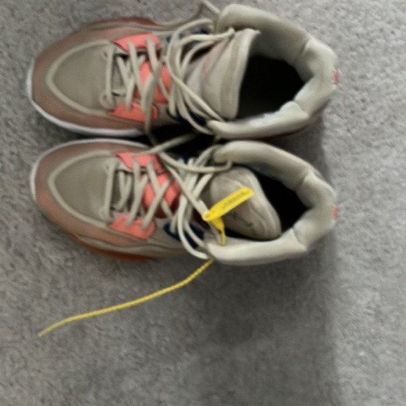 Great shoe comfortable great material like new 2022 Kyrie Infinity EP 'Floral - Picture 3 of 7